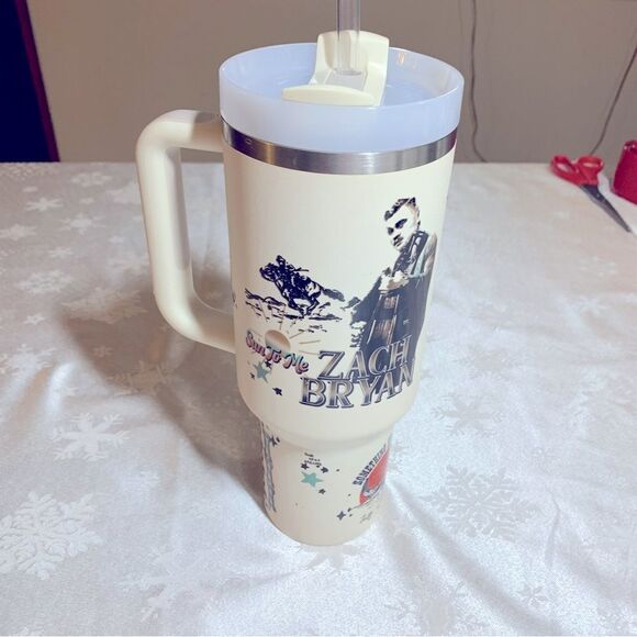 Zack Bryan Stanley Tumblr Water Bottle 40 Oz ding on bottom see pic - Picture 1 of 9